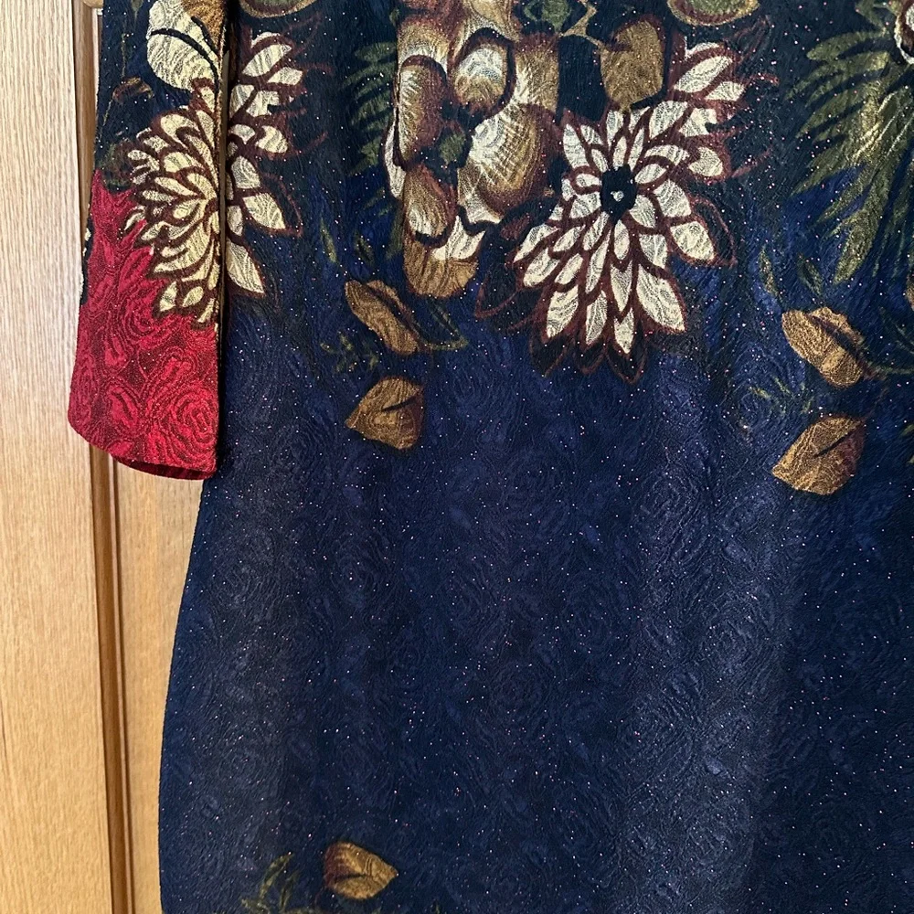 Ladies Sparkly Navy and Cranberry Floral Dress. Sz16 16 .figure flattering . - Picture 3 of 4